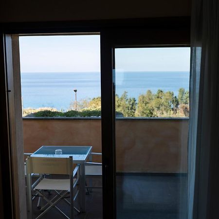 Unico Cannamele Escape Tropea By Life Resorts Parghelia Exterior foto