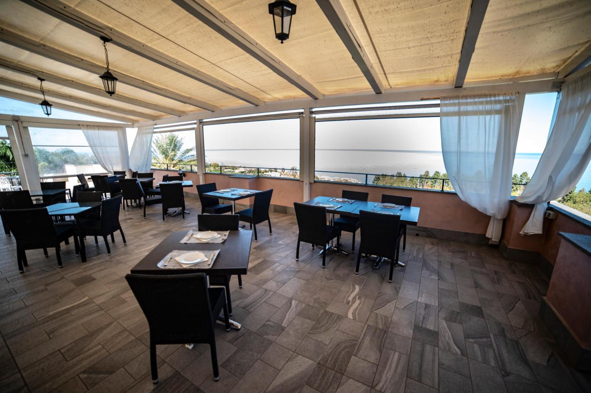 Unico Cannamele Escape Tropea By Life Resorts Parghelia Exterior foto