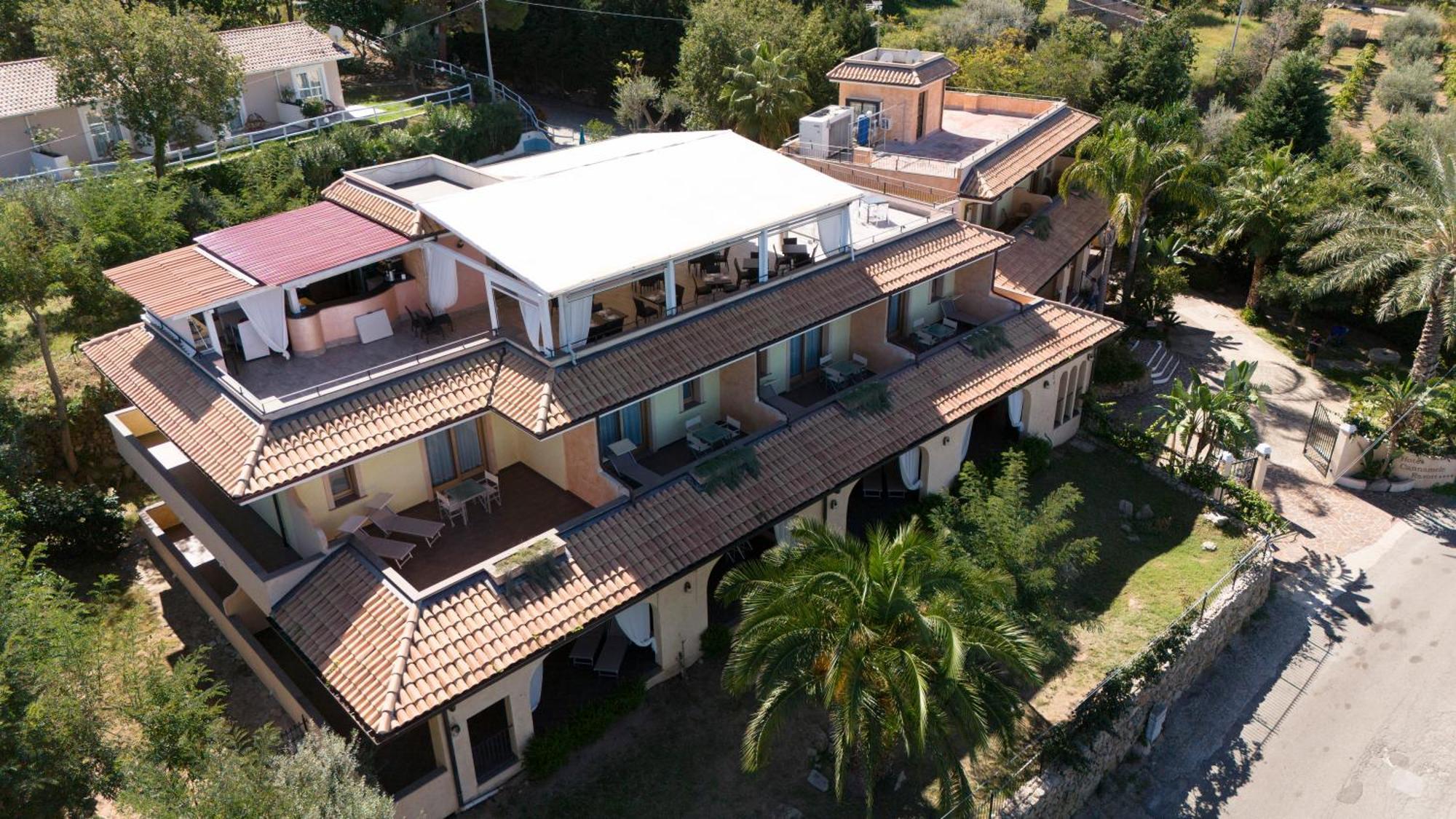 Unico Cannamele Escape Tropea By Life Resorts Parghelia Exterior foto