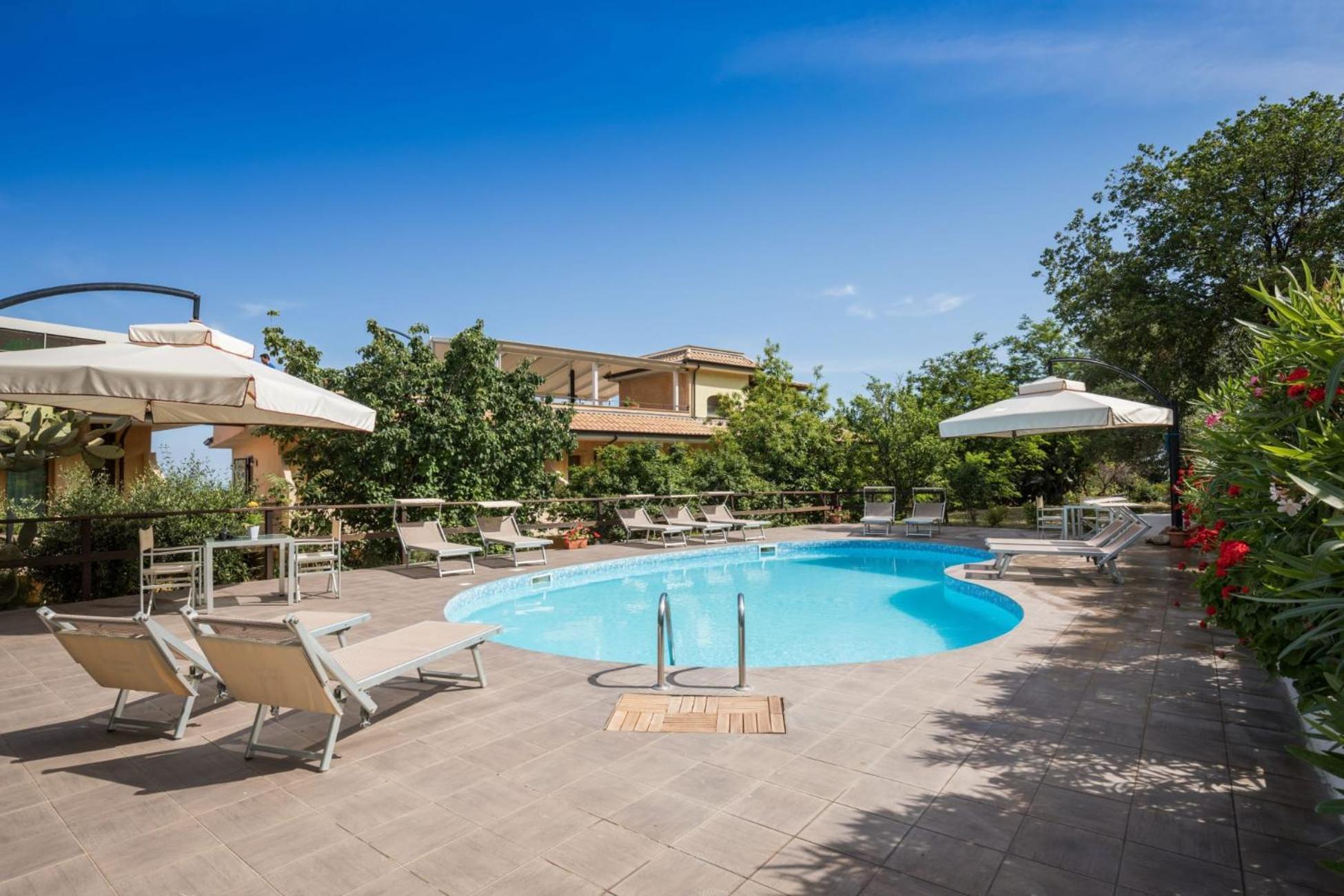 Unico Cannamele Escape Tropea By Life Resorts Parghelia Exterior foto